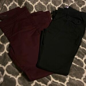 2 pair of pants of no boundaries pants